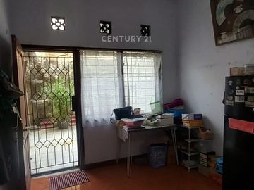 Dijual Cepat Rumah Hook Di Harapan Indah Bekasi