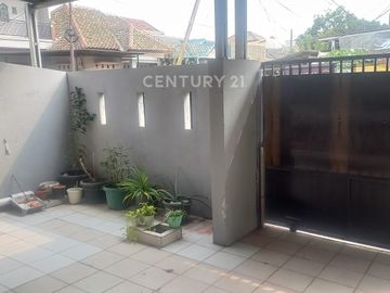 Dijual Cepat Rumah Hook Di Harapan Indah Bekasi