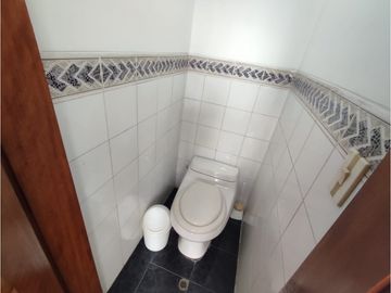 LA MOLINA - VENTA LINDA CASA - REA 300 m2