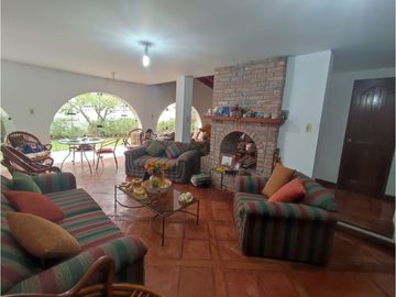 LA MOLINA - VENTA LINDA CASA - REA 300 m2