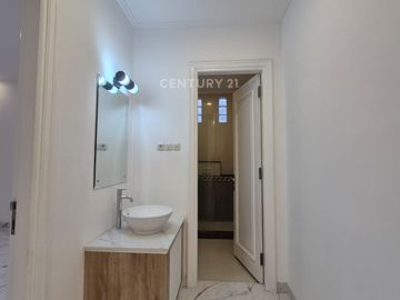 Rumah American Classic Di Sektor 8 Bintaro Jaya AM 15542