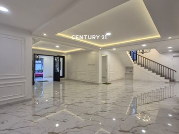 Rumah American Classic Di Sektor 8 Bintaro Jaya AM 15542