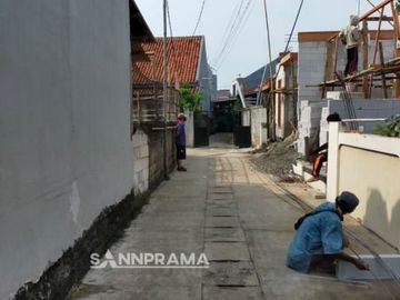 Meldatin Rumah Minimalis 2 lantai di Tanah Baru Depok 900 jt