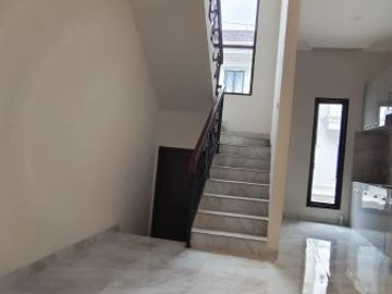 4 Bedroom House for sale