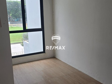 Rumah Siap Huni Cluster Silvercreek Lippo Ciakrang