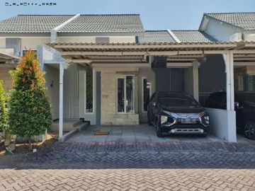 Rumah Sukolilo Dian Regency STRATEGIS, MINIMALIS