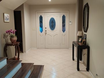 CASA EN VENTA CUMBRES 4o. SECTOR  MONTERREY NUEVO LEON