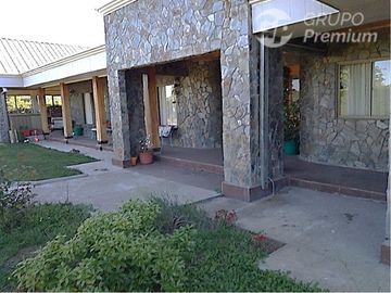 Casa Familiar 4D 3B en Parcela - Camino Antuco