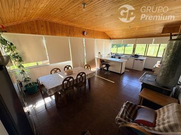 Casa Familiar 4D 3B en Parcela - Camino Antuco