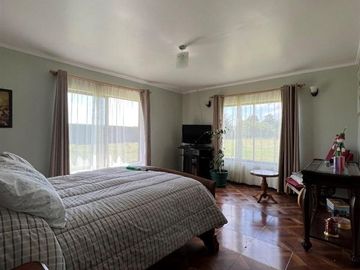 Casa Familiar 4D 3B en Parcela - Camino Antuco