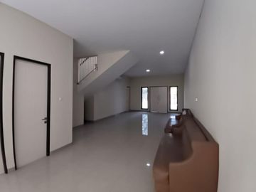 Rumah 2 Unit Jejer Rungkut Asri Utara New Minimalis