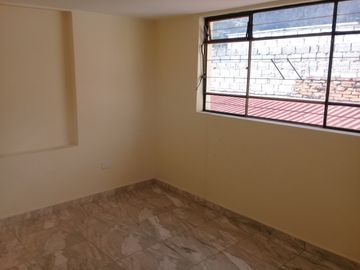 Venta de Casa Rentera Centro Norte de Quito, Sector Itchimbía