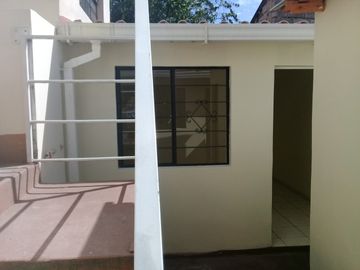 Venta de Casa Rentera Centro Norte de Quito, Sector Itchimbía