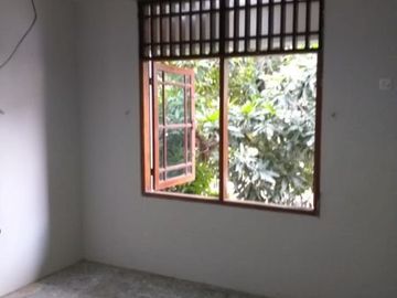 Rumah di Kebon Jeruk, 2Lt, Semi Furn, Srtategis di Duri Kepa