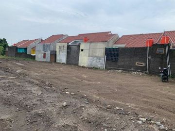 Punya Rumah Harga 200jtan Akses Jalan Raya Mudah Di Kawasan Perumahan Modern. Yakin Ga Minat???