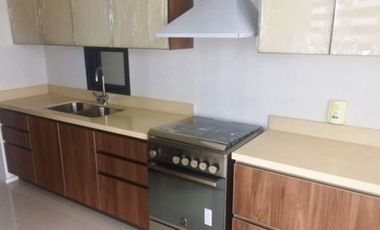 Luxury Penthouse in Arya Residences BGC for Sale