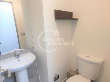21 m2. 2 privados. Las Condes