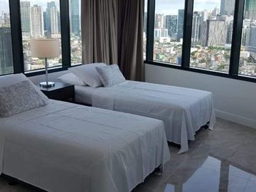 Condominium for Sale 3 Bedroooms: 3BR Flat Condo for Sale in One Rockwell East Tower Rockwell Makati