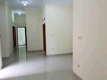 Rumah Nyaman Asri Siap Huni Dekat Weslake Resto