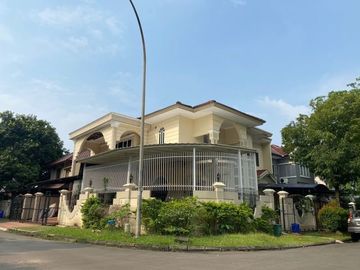 RUMAH MEWAH BSD CITY HOEK LUAS 365 DIJUAL CEPAT SIAP HUNI ARSITEKTUR BELANDA