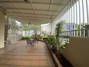 RUMAH MEWAH BSD CITY HOEK LUAS 365 DIJUAL CEPAT SIAP HUNI ARSITEKTUR BELANDA