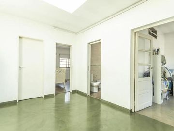Venta Casa 5 Ambientes Parrilla ,Parque y Permuta Valentín Alsina