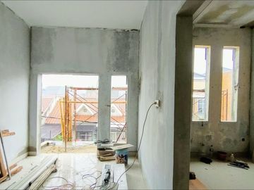 MURAH! RUMAH BARU di REGENCY MELATI MAS LUAS 72 JUAL CEPAT