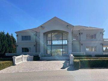 VENTA CASA  5 AMB. CHATEAU - PILAR - FINANCIACION