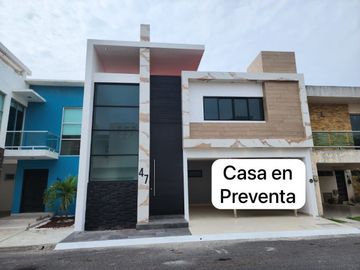 CASA EN PREVENTA LOMAS DEL SOL