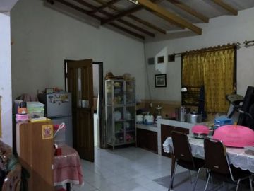Rumah Strategis @Cigadung Dekat Kawasan Dago, Cikutra, Tubagus Ismail, Dipatiukur dan Cimbuleuit