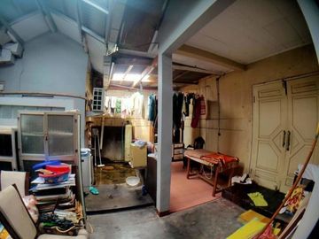 Rumah Larangan Utara Pinggir Jalan Cocok Usaha dan Kostan