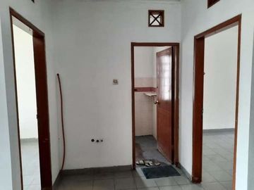Rumah Terawat 2 Lantai Siap Huni Parahyangan Rumah Villa Gerlong Bandung