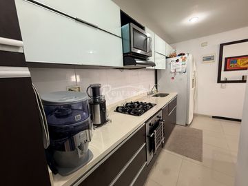 apartamento en venta en ciudad del rio. Cod V776876