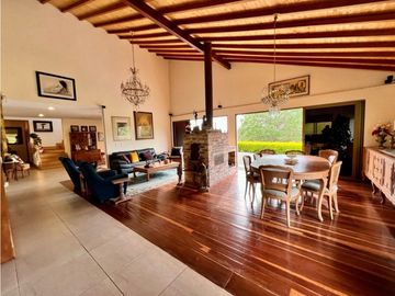 Casa Campestre en El Retiro sector Pantanillo