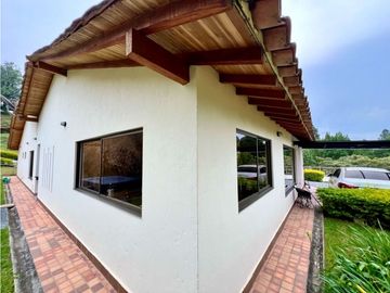 Casa Campestre en El Retiro sector Pantanillo