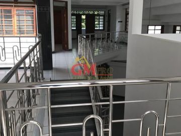 Dijual Rumah Simpang Pahlawan Cikutra Cocok Utk Kantor