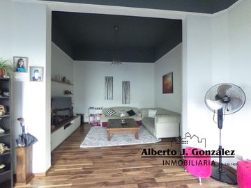 Casa en San Andrés 3 ambientes con parque