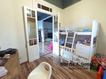 Casa en San Andrés 3 ambientes con parque