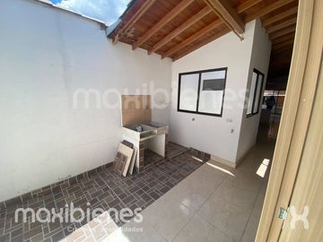 casa en arriendo en rosalpi. Cod A71675
