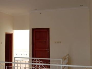 Rumah Baru Siaphuni 2lt Duren Sawit Jakarta