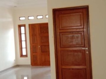 Rumah Baru Siaphuni 2lt Duren Sawit Jakarta