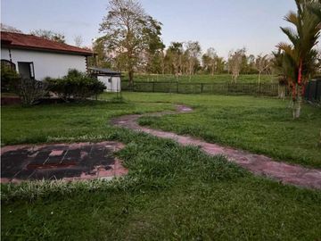 VENDO FINCA DE 22 HECTAREAS CON HERMOSA CASA BUGABA