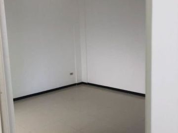 RUMAH HOOK CLUSTER SANDIEGO Hadap selatan timur
