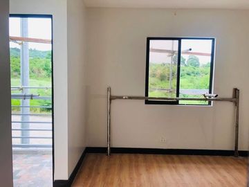 Townhouse for Sale in Binangonan For more Inquiries DONALD PORTUGUEZ SUN# 0933825---- TM# 0955561----