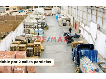 ¿Buscas un espacio estratégico para impulsar tu negocio? ¡Esta planta industrial y/o comercial en la vibrante ciudad de Trujillo es la solución perfec