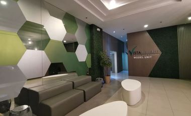 CONDO IN TAFT MANILA IN FRONT OF UP MANILA AND PGH