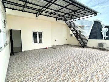 Villa Komplek Cemara Asri Jalan Azalea Medan
