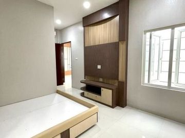 Villa Komplek Cemara Asri Jalan Azalea Medan