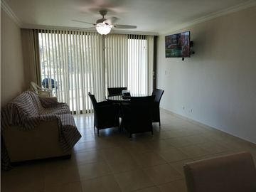 APARTAMENTO EN PLAYA BLANCA