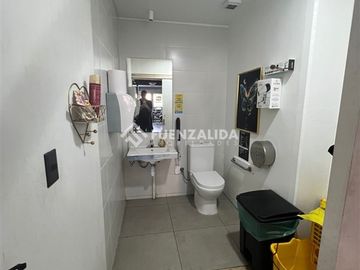 Se vende derecho de llave de salón de belleza en Ñuñoa